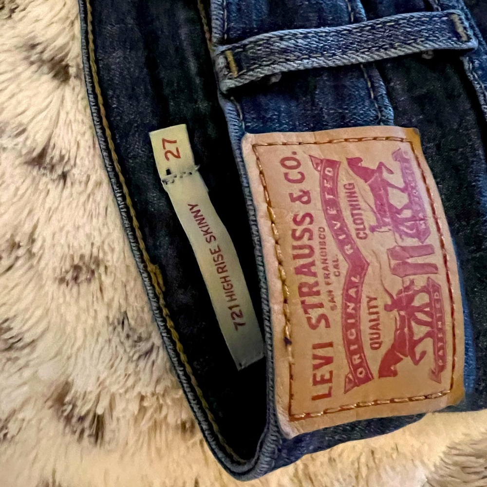 721 High Rise Skinny Woman’s Jeans 27 Levi’s